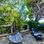 Villa Leonora